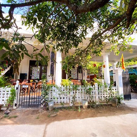 Shirani Nature Palace Weligama Buitenkant foto